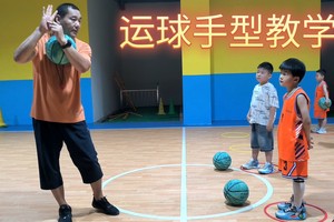 青少年篮球体能训练方法视频